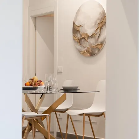 Tra Il Borgo E Il Apartment *